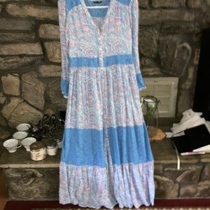 Splash paisley dress. Floor length, button up, lace , size 10 GUC